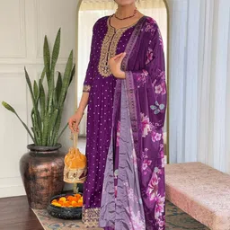 CANIZZARO Women Ethnic Motifs Printed Panelled Kurta with Trousers & With Dupatta image 3