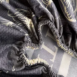 JC HOME Black & White Floral 140 TC Fitted Double King Bedsheet Set-1.80 m x 2 m image 2