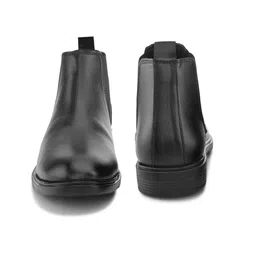 The Roadster Lifestyle Co. Men Round Toe Slip-On Chelsea Boots image 2