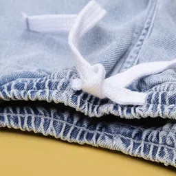 V-Mart Girls Regular Fit Mid-Rise Light Fade Jeans image 4