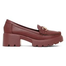 Flat n Heels Women Loafers image 5