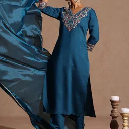 Janasya Women Floral Yoke Design Gotta Patti Straight Kurta With Trousers & Dupatta-image-56