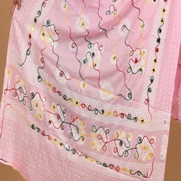 RajeRaj Women Pink Cotton Embroidered Bandhani Dupatta with Thread Work image 2
