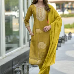 SHREE LAXMINARAYAN EXPORT Floral Printed Thread Work Kurta With Trousers & Dupatta-image-81