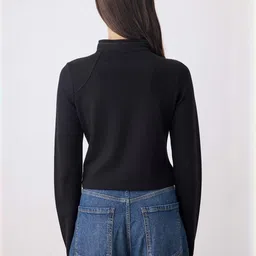 Trendyol Long Sleeves Lightweight Crop Open Front Jacket image 5