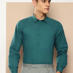 INVICTUS Pure Cotton Solid Formal Shirt-picture-13