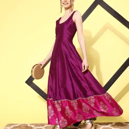 Ahalyaa Ethnic Motifs Printed Maxi Dress-picture-16