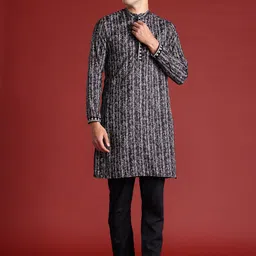 Anouk Floral Ethnic Printed Embroidered Detail Kurta with Trousers Set image 4