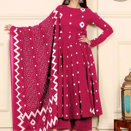 DIVASTRI Women Printed Regular Kurta with Trousers & With Dupatta image 3