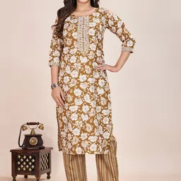 Women Basket Floral Printed Thread Work Kurta With Trousers-picture-23