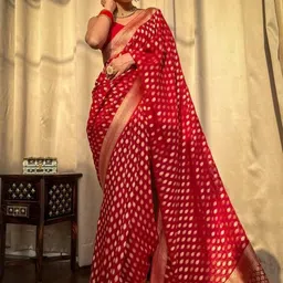 ZIKARAA Woven Design Zari Handloom Saree image 2