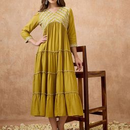 Globus V-Neck Floral Embroidered Yoke Flared Hem Tiered Alia Cut A-Line Midi Ethnic Dress-picture-14