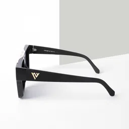 Voyage Unisex Wayfarer Sunglasses with Polarised and UV Protected Lens image 4