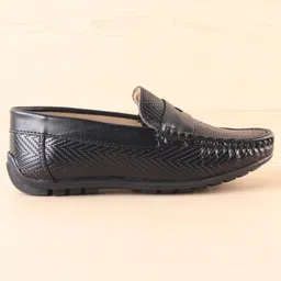 Pine Kids Slip On Loafer Shoes - Black image 4