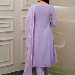 FAST FASHIONS Women Floral Embroidered Panelled Thread Work Kurta with Trousers & With Dupatta image 3