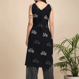 SilaiGulai Printed Pure Cotton V-Neck Tunic With Palazzos Co-Ords image 3