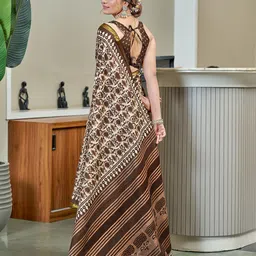 KALINI Floral Printed Bagru Saree image 3