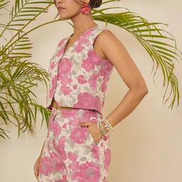 WineRed Floral Printed V-Neck Pure Cotton Waistcoat With Shorts image 4