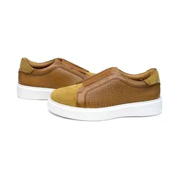 mccoy Men Textured Leather Slip-On Sneakers image 5
