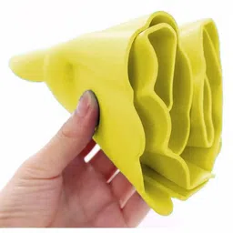 Mihar Essentials Silicone Crown Shape Baby Shower Cap Pack Of 2 -COLOR MAY VARY image 5