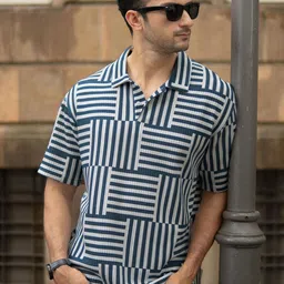 Powerlook SS25 Oversized Geometric Printed Polo Collar Drop-Shoulder Sleeves T-Shirt-picture-13