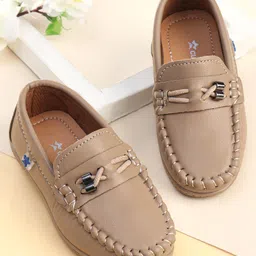 Cute Walk by Babyhug Slip On Loafer Shoes - Khaki-image-32