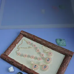 Anouk Gold-Plated Stone-Studded Jewellery Set image 3