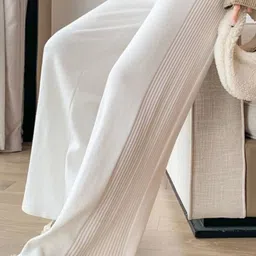 StyleCast Women Relaxed Textured Loose Fit Mid-Rise Trousers-image-26