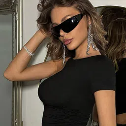 Outzidr Women Solid Round Neck Crop Top image 5