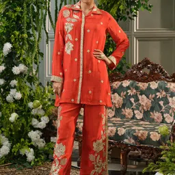 House of Pataudi Embroidered Long Sleeves Tunic & Palazzo Co-Ord Set-image-72
