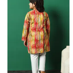 READIPRINT Full Sleeves Floral Printed Cotton Kurta With Pyjama - Green image 3