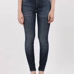 Calvin Klein Jeans Women Skinny Fit Low Distress Light Fade Jeans-image-96