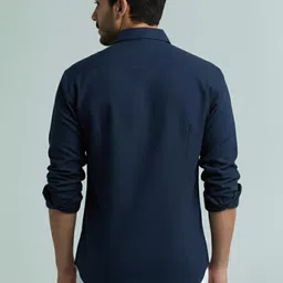 LENIA Men Solid Slim Fit Short Kurta image 4