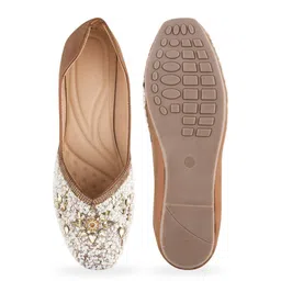 TRYME Women Printed Ethnic Open Toe Flats image 3