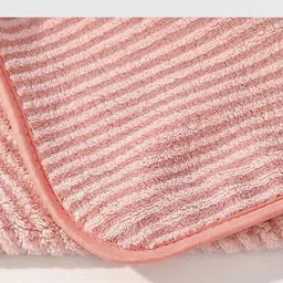 Reexplore Pink Striped Lightweight 350 GSM Bath Towel image 2