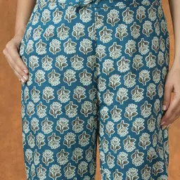 ETC X D To D Life Style Women Floral Printed Cotton Mid-Rise Regular Trousers image 2