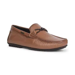 Lee Cooper Men Textured Round Toe Slip-On Loafers-image-22