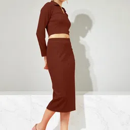 OOMPH! FACTOR Side Slit Pencil Midi Skirt image 4