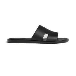 ITALIAN SHOES CO Black Flip Flops-picture-19