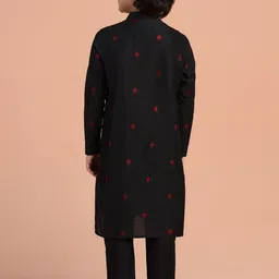 KISAH Boys Ethnic Motifs Embroidered Regular Thread Work Kurta with Pyjamas image 4