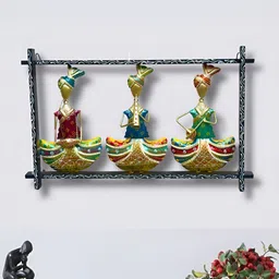 ANSHIKA INTERNATIONAL Blue & Red Printed Rajasthani Musician Metal Wall Decor-picture-41