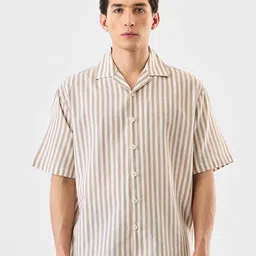 Snitch Men Relaxed Fit Vertical Striped Cuban Collar Casual Shirt image 5