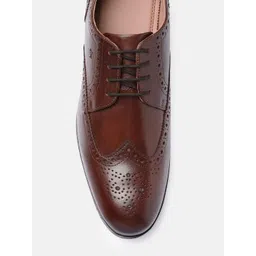 Arrow Men Textured Leather Formal Brogues image 4