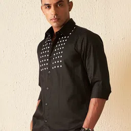 DENNISON Men Smart Slim Fit Geometric Printed Spread Collar Cotton Casual Shirt image 2