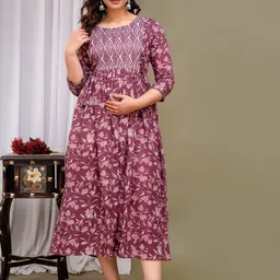 MURLI KURTI Women Pure Cotton Floral Printed Floral Maternity Anarkali Kurta-image-23