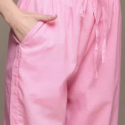 Readiprint Fashions Women Floral Printed Beaded Cotton Kurta with Trousers & With Dupatta image 3