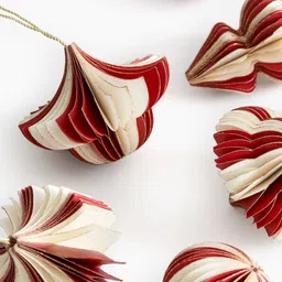 H&M 6-Pack Paper Christmas Decorations image 3