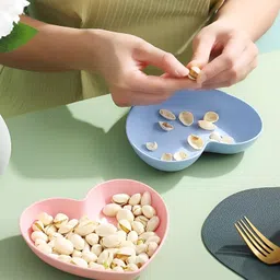 theodore Heart Shape Dessert|Appetizer|Salad|Snack Plastic Plates - Party, Serving,Dinner Quarter Plate image 3