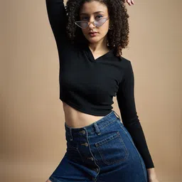 The Roadster Life style Co. Shirt Collar Long Sleeved Cropped Top-image-46