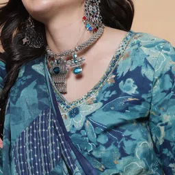 Sangria Floral Printed Yoke Design Pure Cotton Straight Kurta With Trouser & Dupatta image 5